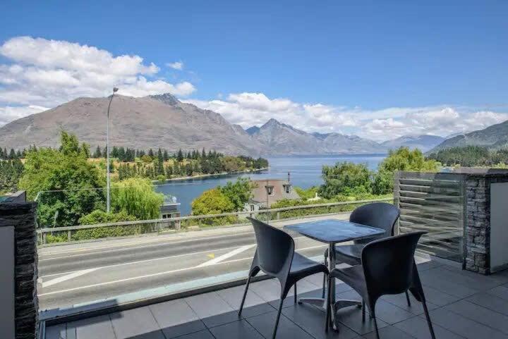 Luxury Lake View - 1 Bedroom Queenstown Extérieur photo