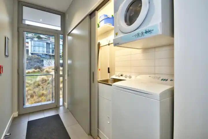 Luxury Lake View - 1 Bedroom Queenstown Extérieur photo